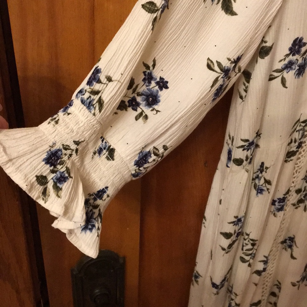 Floral Boho Dress - Picture 2 of 5